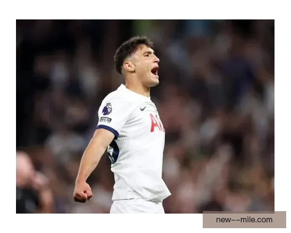 塞维利亚单赛季三度易帅惊险保级惊心动魄故事