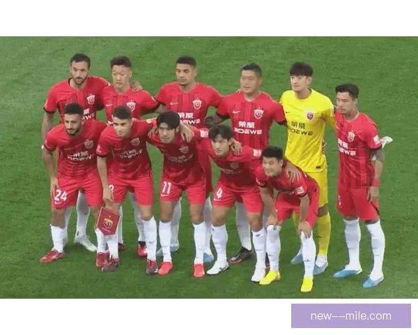 亚冠精英联赛蔚山现代豪取东亚区头名提前晋级八强