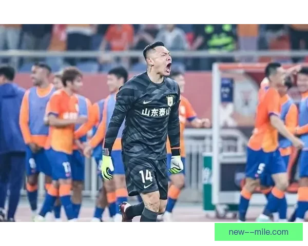 谢文能首开纪录中国男足客场对阵澳大利亚全力争胜 谢文能首开纪录中国男足客场对阵澳大利亚全力争胜